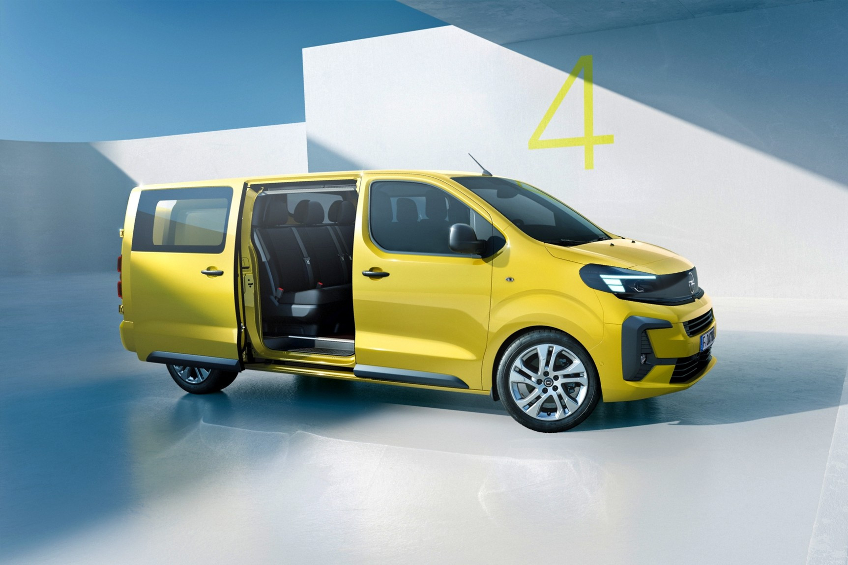 FormaCar Opel Vivaro gets updates, keeps hydrogen powertrain alive